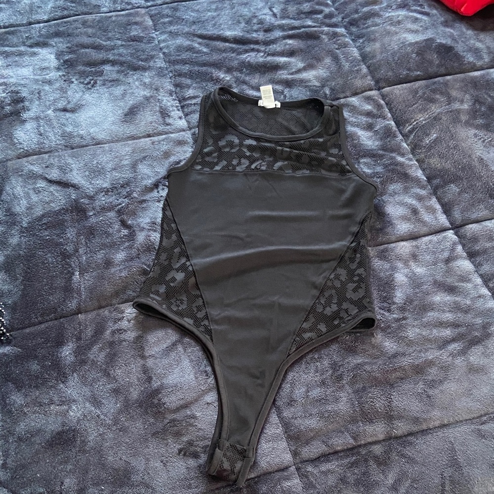 Bozzolo Black Sleeveless Bodysuit